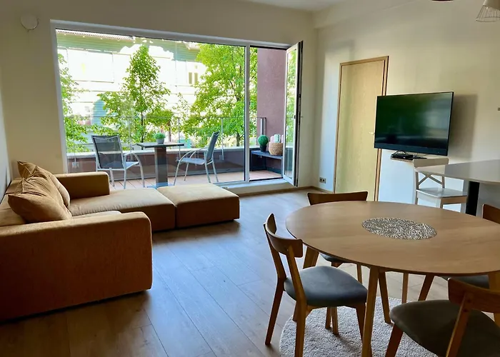 Next To Old Town, Free Underground Parking, Peaceful Location