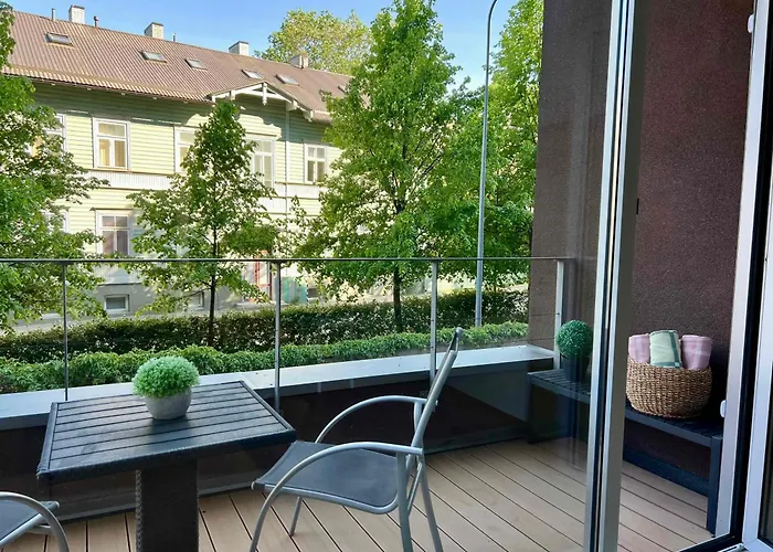 Next To Old Town, Free Underground Parking, Peaceful Location
