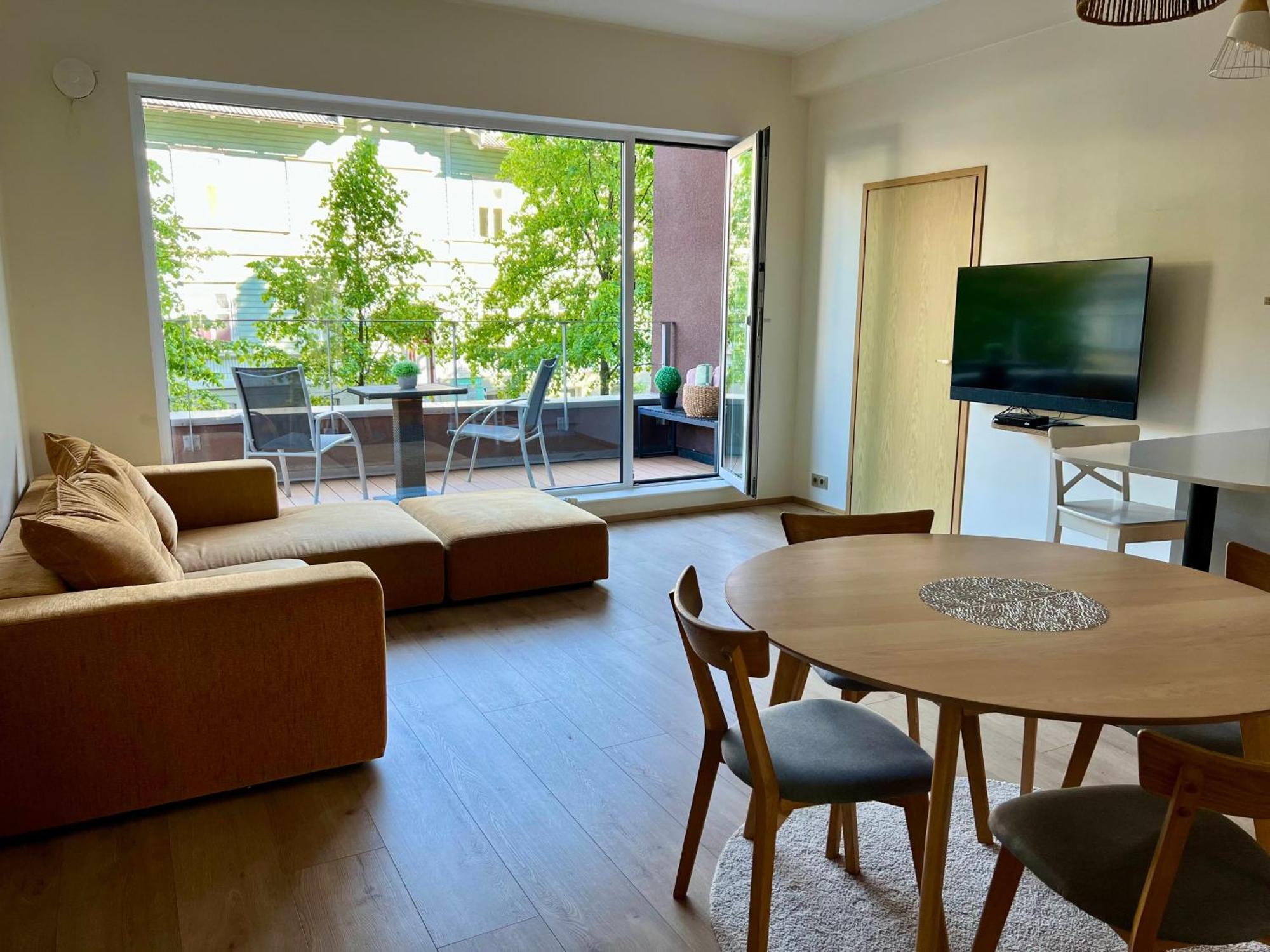 Next To Old Town, Free Underground Parking, Peaceful Location Appartement Tallinn